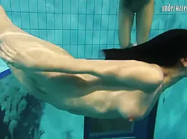 Very Beautiful In Babes In Sea And Pool
