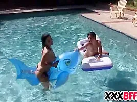 Cute Best Friends Get Fucked