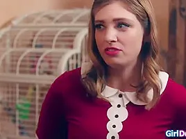 It Is Your Love Spell So Start Licking - Kenzie Taylor, Giselle Palmer And Bella Bends